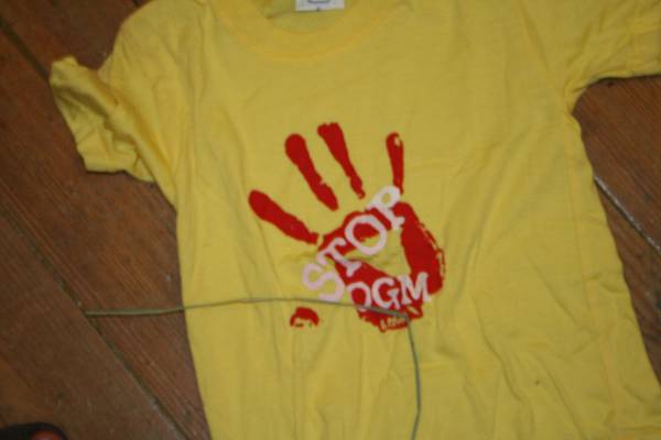 [tshirt4-2.jpg]