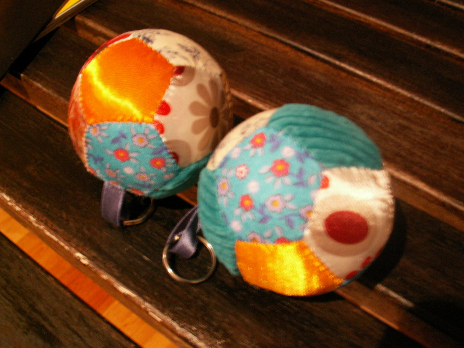 [bolas+porta-chaves.JPG]