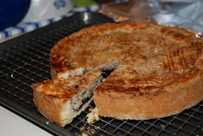 Amni Eats: Recette: Gateau Basque aux Cerises Noires