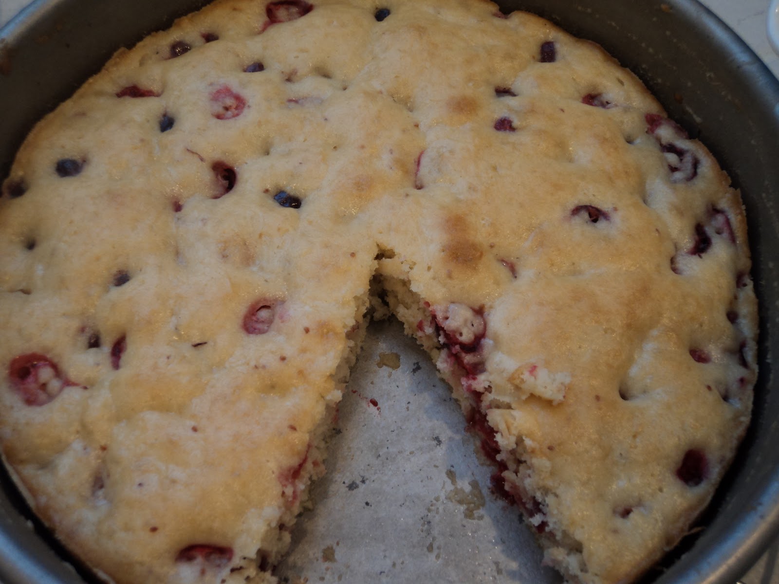 flavorfull: Cranberry Christmas Cake