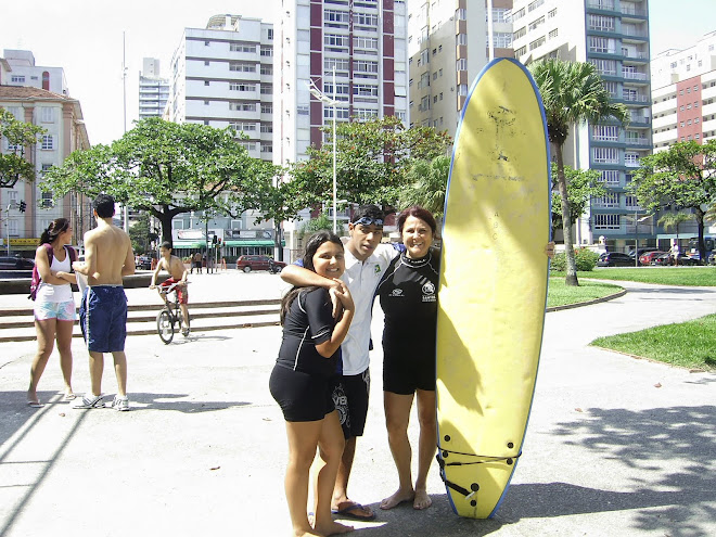 CRIANÇAS NO MAR...