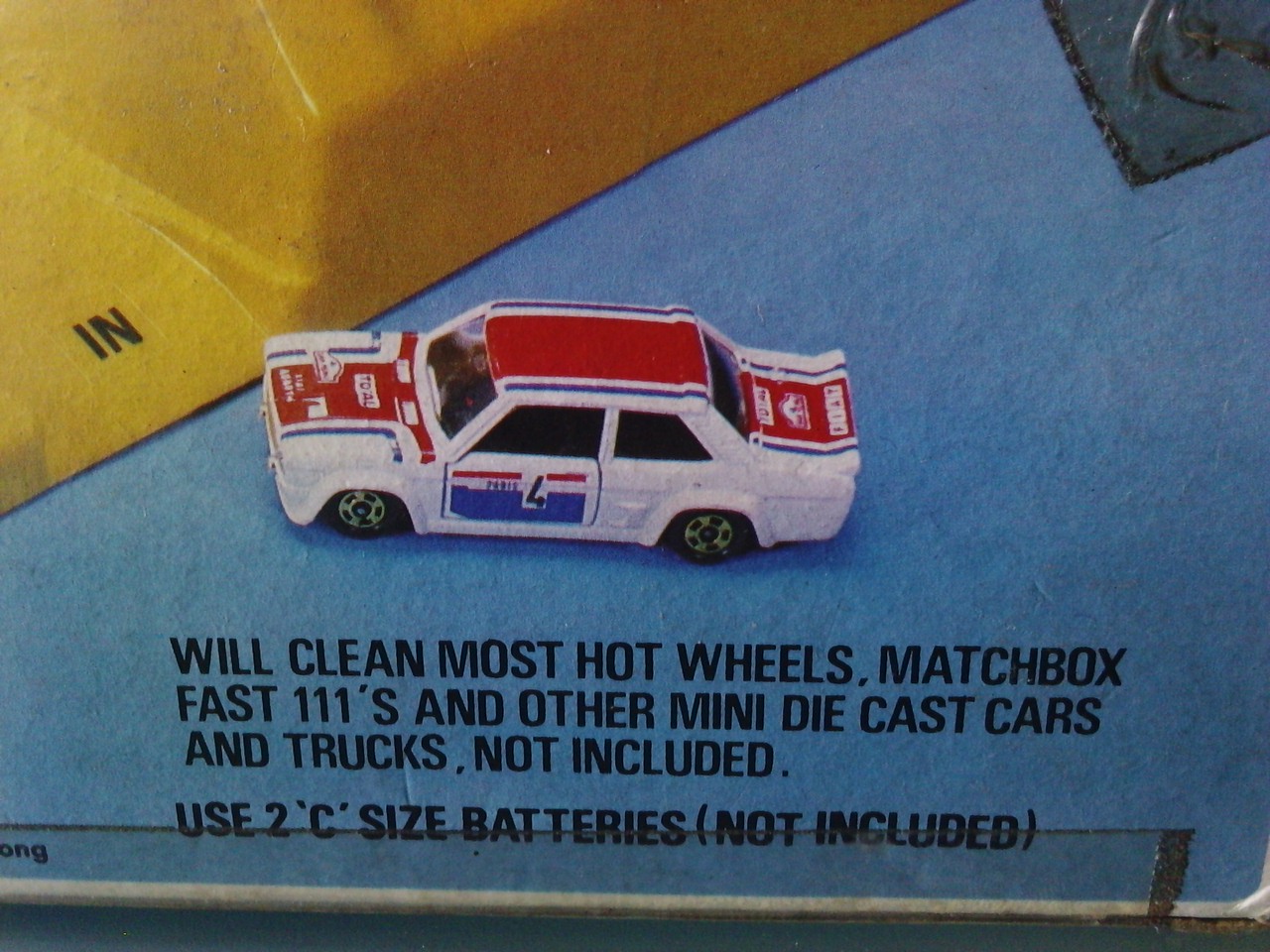 Collecting 12 inch toys: Vintage 'Blue-Box' truck/car wash