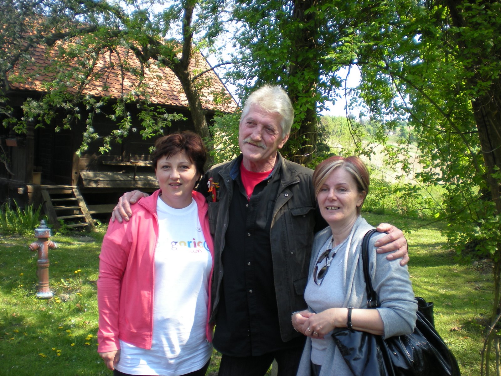 [DSCN2448.JPG]