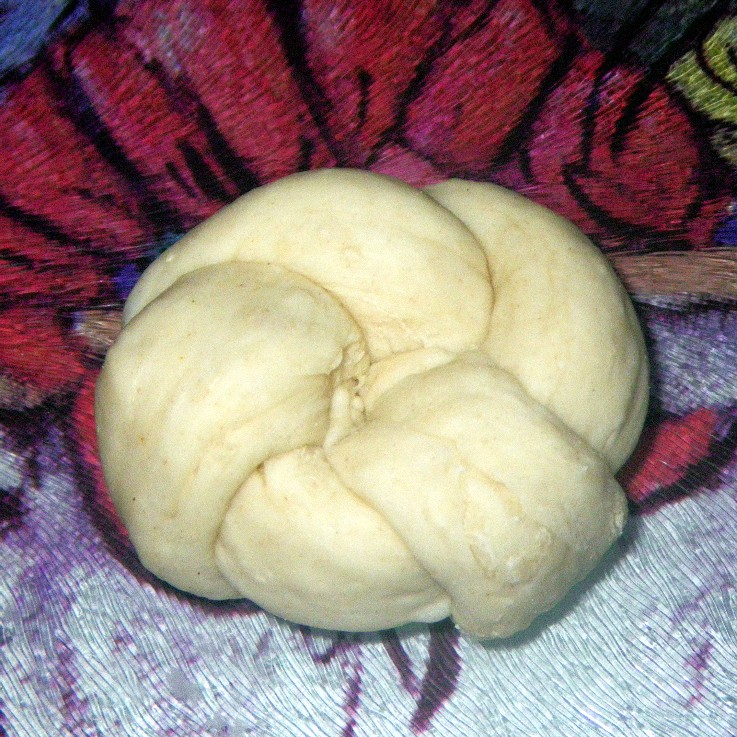 Year on the Grill "Knot" Rolls... Green Onion Cilantro Knot Rolls