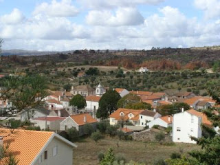 caminhada+vila+franca+serra1ad...JPG.. Grande adesão de pessoas
