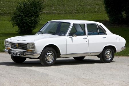 peugeot-504-1977.jpg