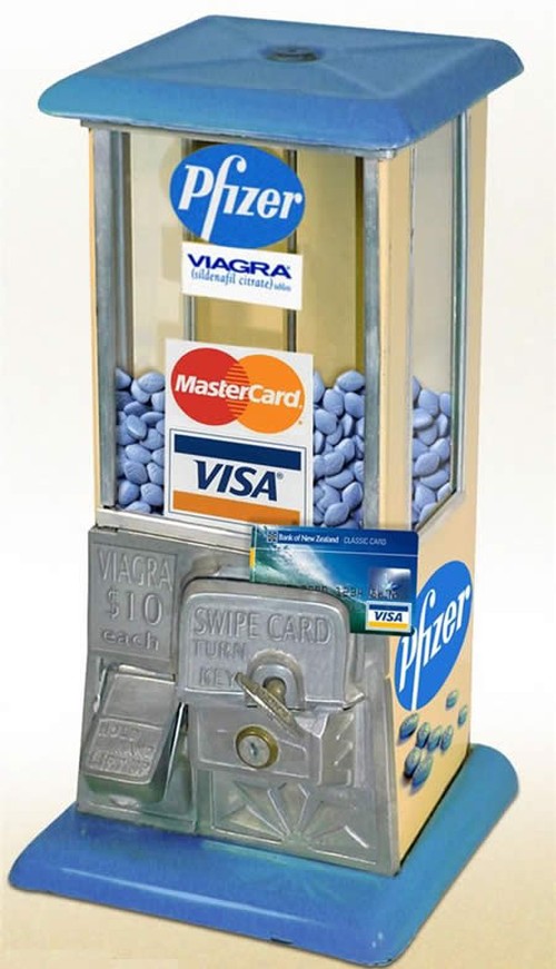 [9-Crazy-Vending-machines-you-ll-never-see-003.jpg]