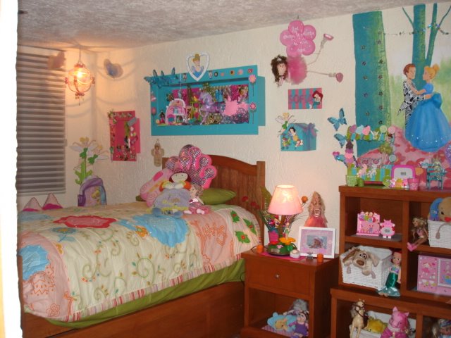 PRINCESAS Y PRINCIPES ..... Y TODO PARA MI....