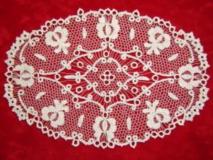 [300px-Csetneki_csipke.jpg]
