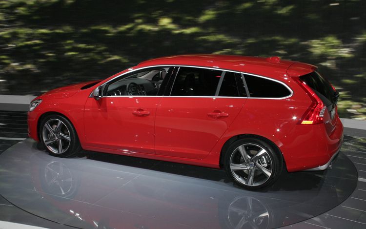 2012 Volvo V60 Plug-in Hybrid 2012 Volvo V60 Plug-in Hybrid