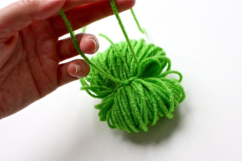 Pom Poms MADE EVERYDAY