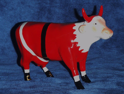 santa+cow.jpg