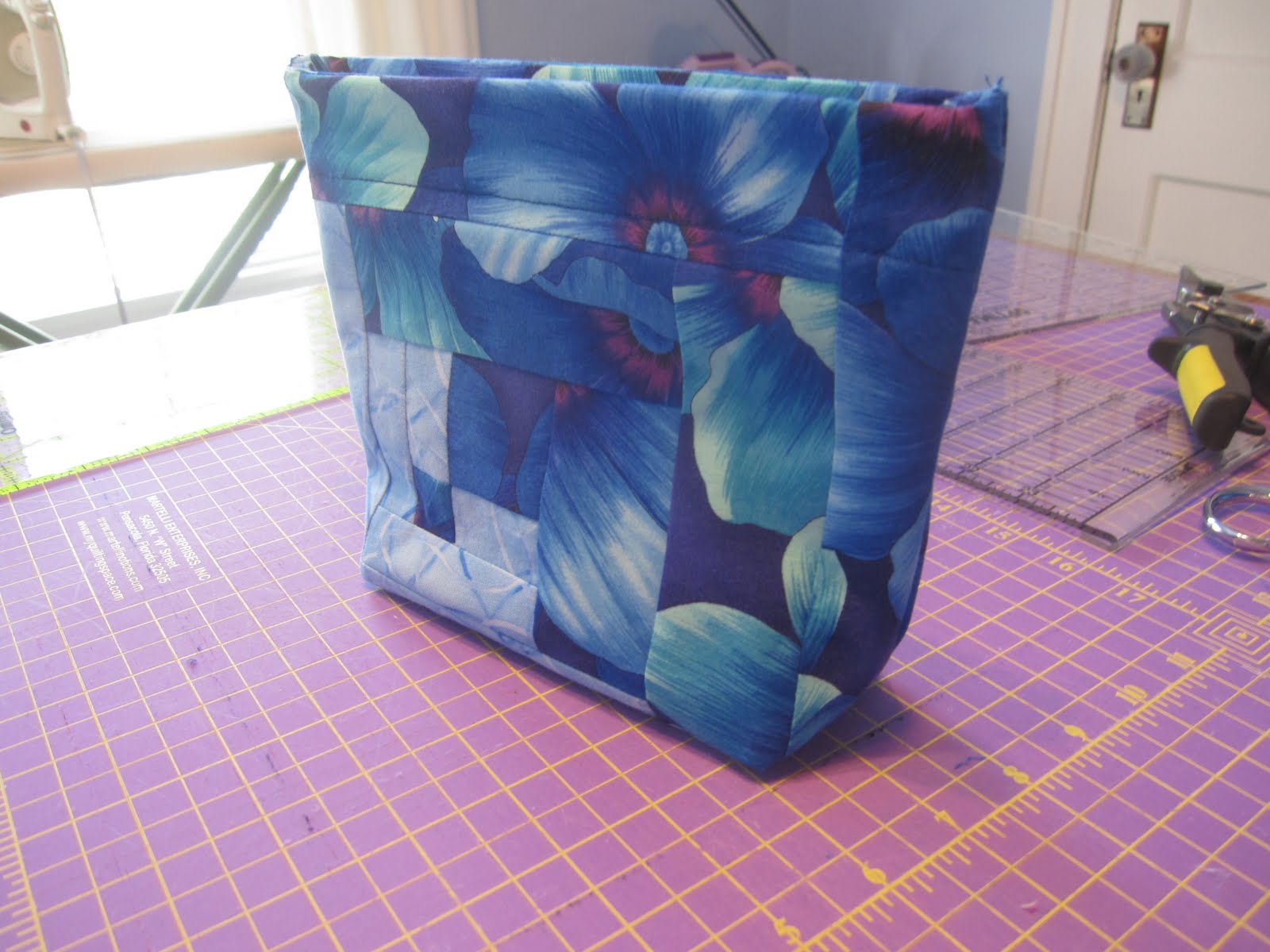 Loving Retirement! How To Make a Snap Bag