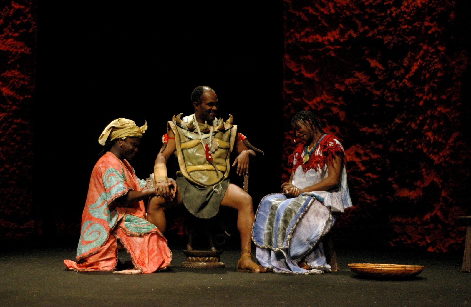 [NAMANHA+MAKBUNHE+E+AS+SUAS++ESPOSAS.JPG]