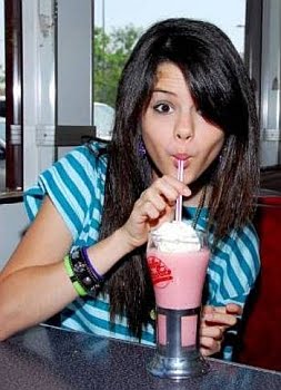 alex russo (wizards of waverly place)