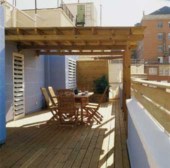Decks y pergolas a medida: DECK & PERGOLAS Y MUELLES