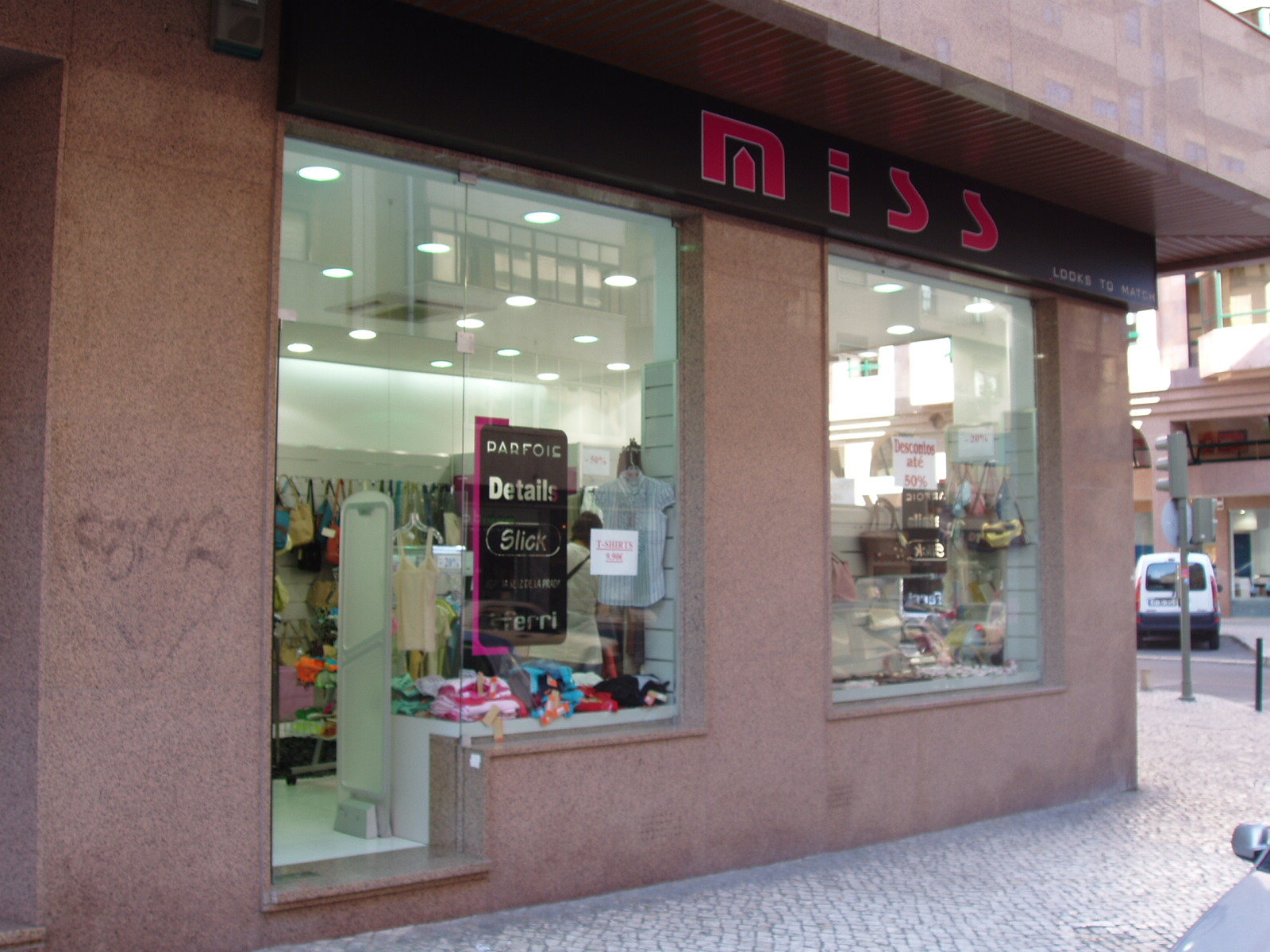 [P8010037.JPG]