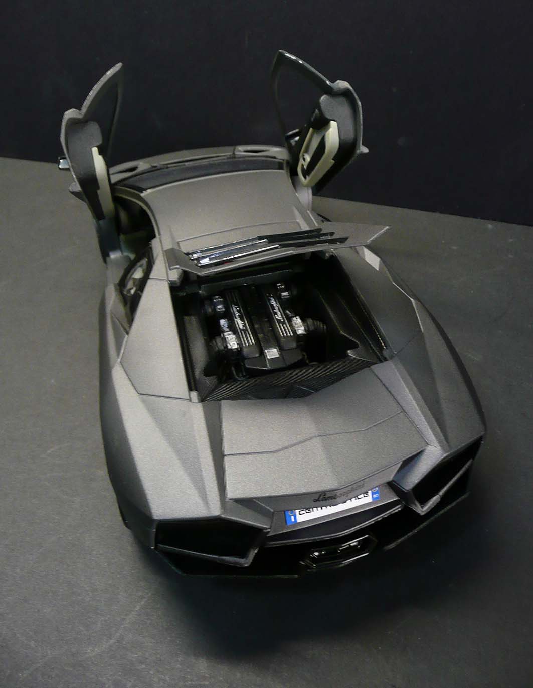 [Reventon+rear.jpg]