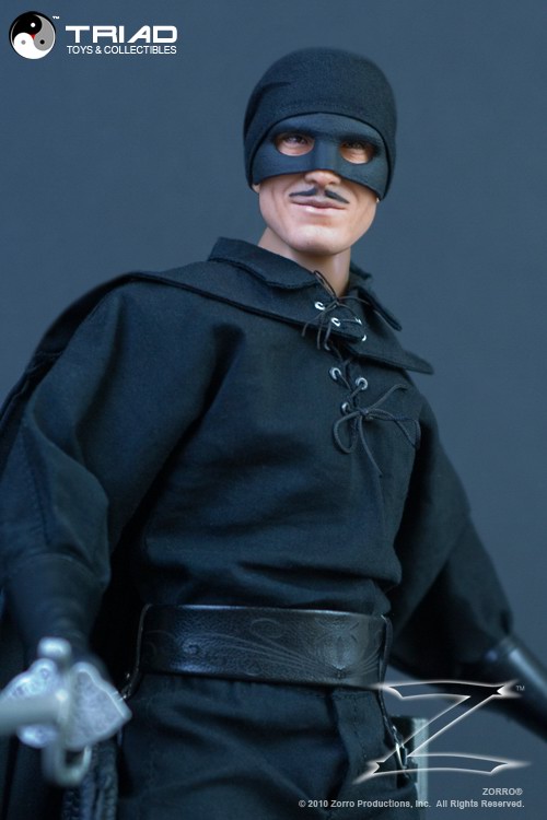 toyhaven: Triad Toys 1/6 Scale Zorro Collectible Figure Preview