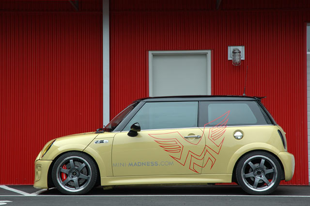 [11552-2005-Mini-Cooper.jpg]