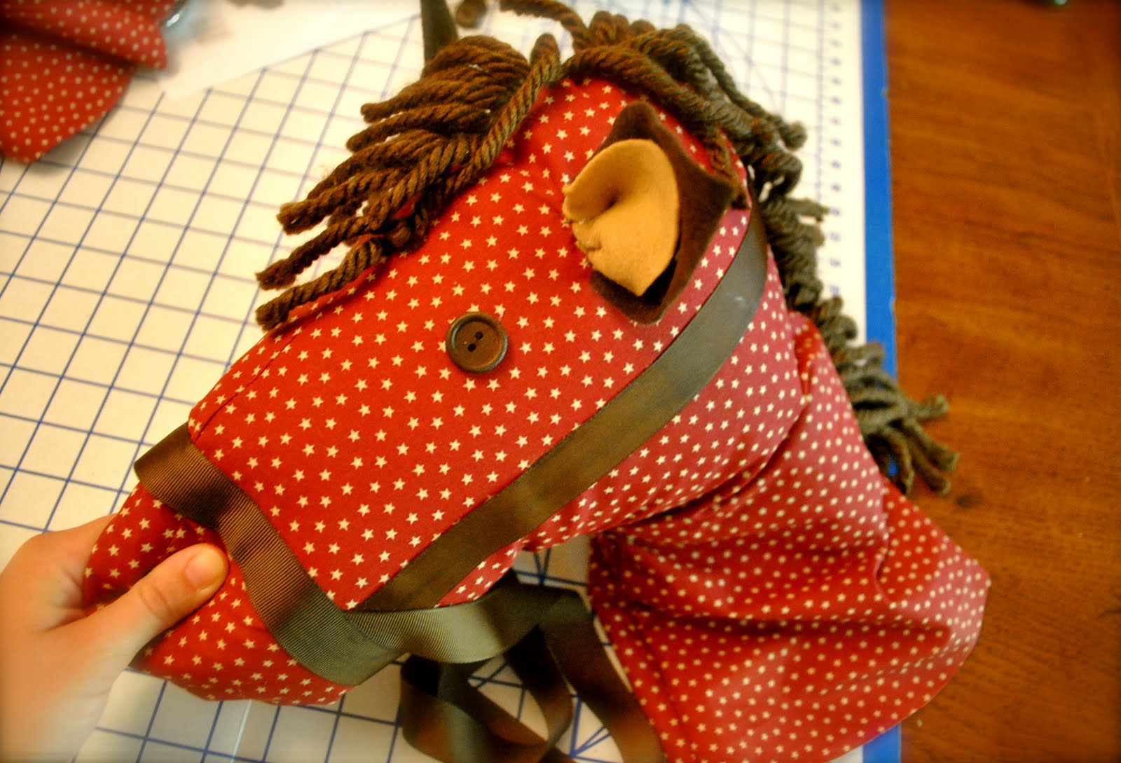 That Village House DiY Stick Horses