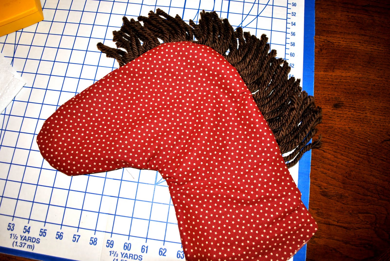 That Village House DiY Stick Horses