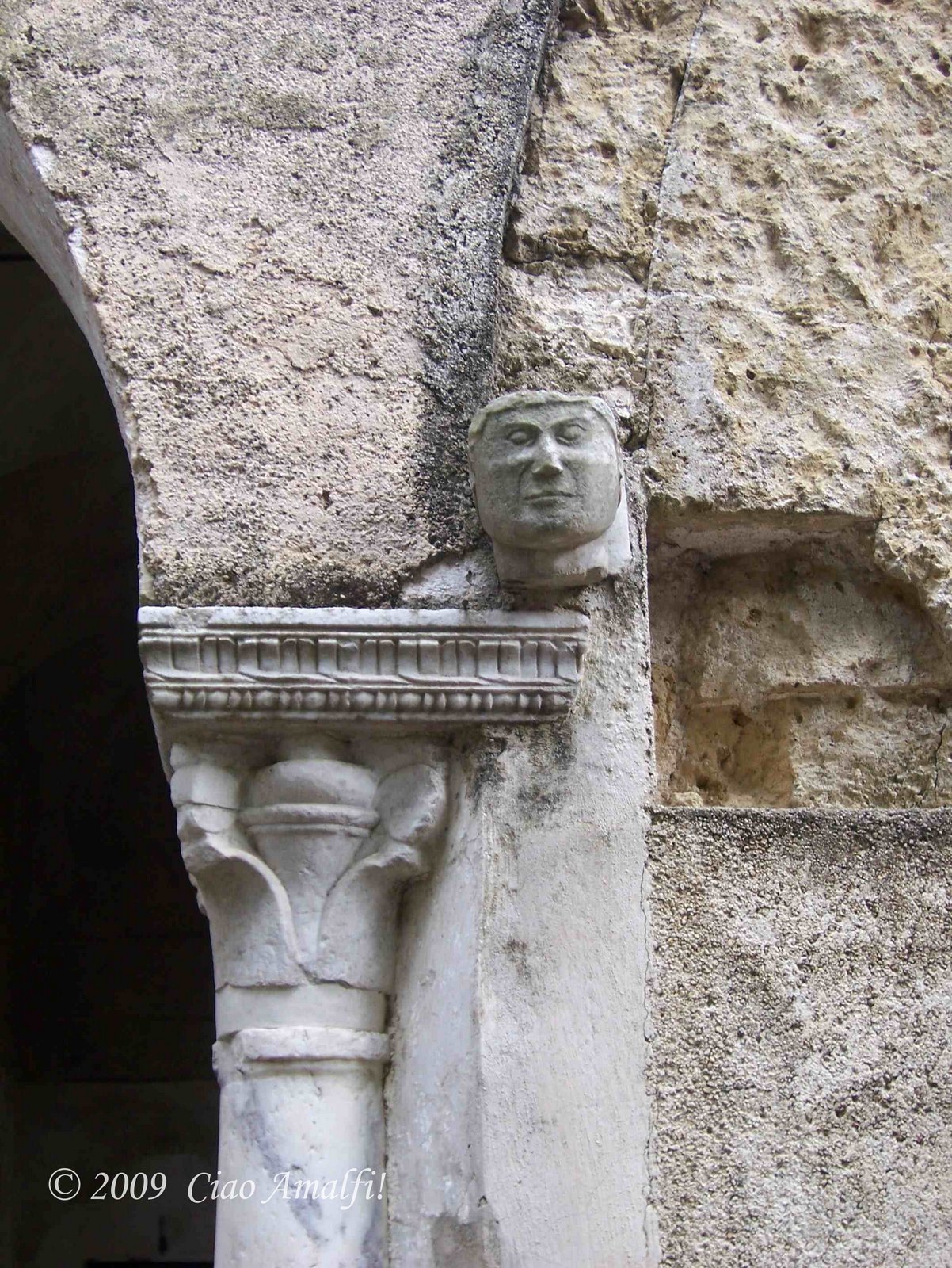 [Ciao+Amalfi+Blog+Villa+Rufolo+column+detail+.jpg]