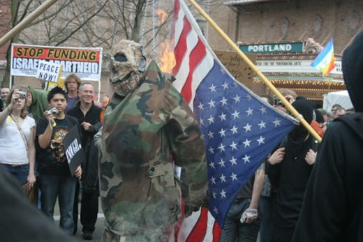 [protesters+anti+war+really+bad3.jpg]