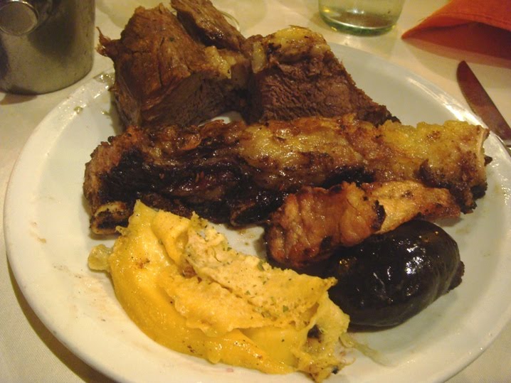 [bife+chorizo.JPG]