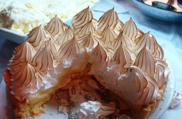 [lemon+pie.JPG]
