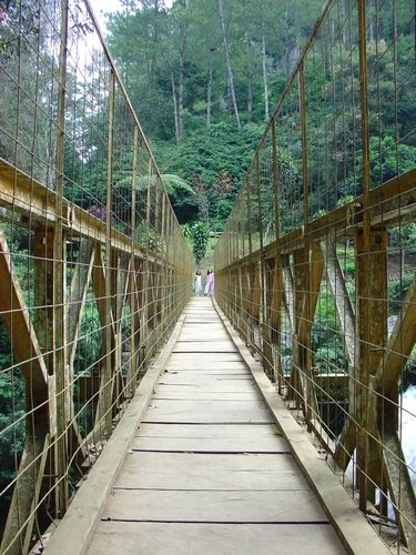 Maribaya Bridge