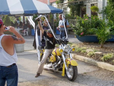 Modenas+kriss+airbrush