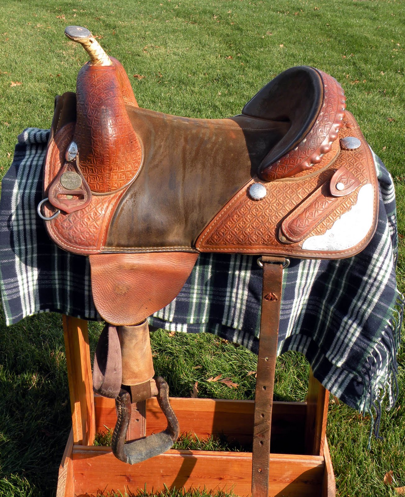 Bob Marshall Treeless Saddles 14.5" Original BM Barrel Saddle
