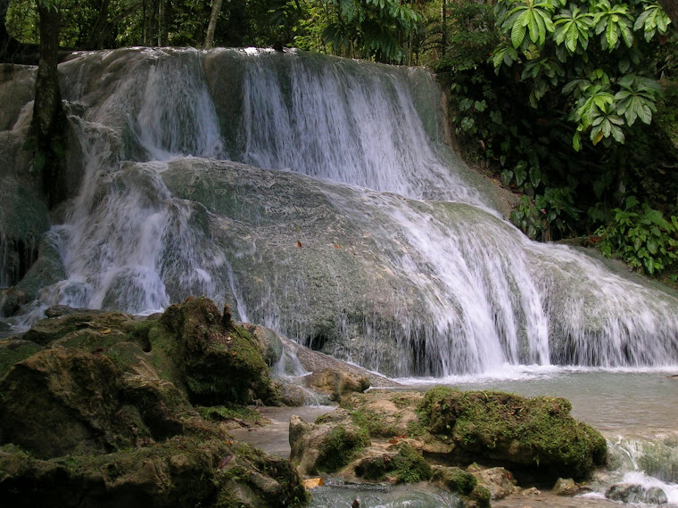 Another capture of Panas Falls.