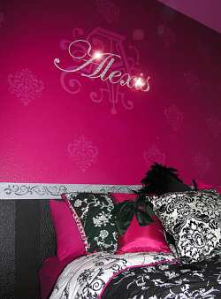 Hot Pink And Black Bedroom Ideas