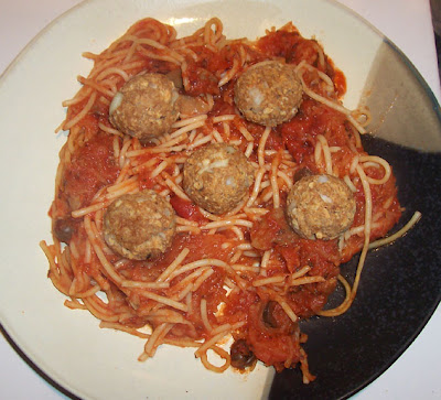 meatballs and spaghetti. Very tasty with spaghetti!