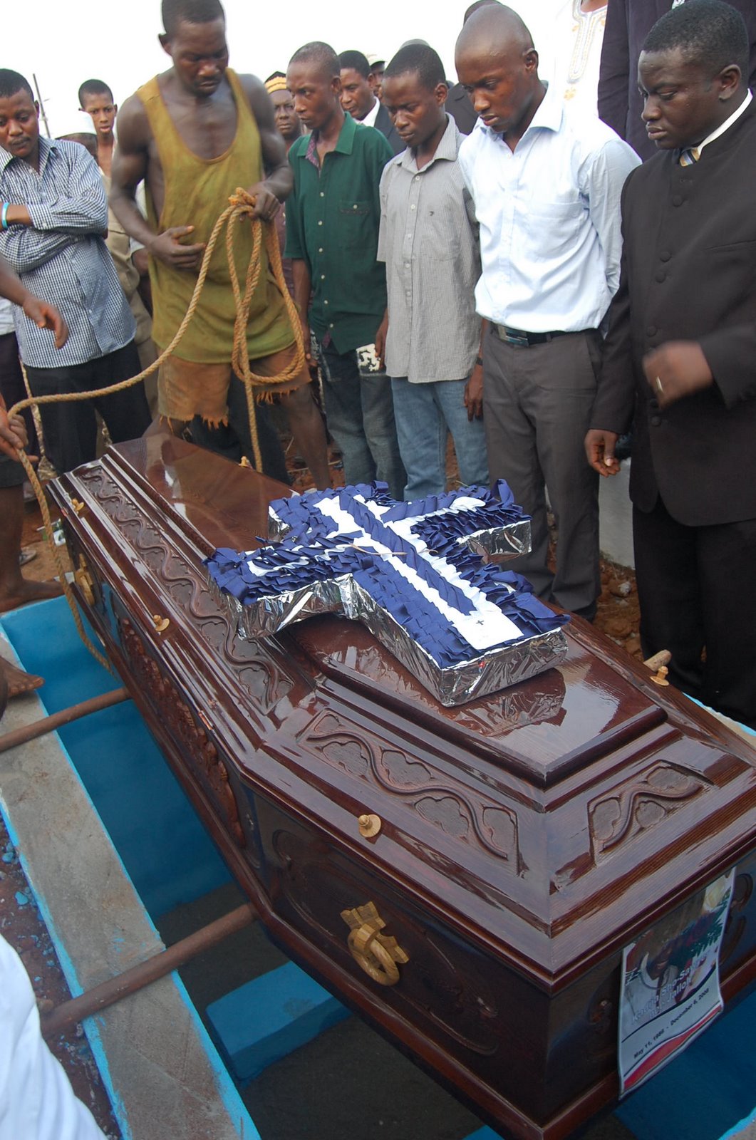 [kjfuneral10.JPG]