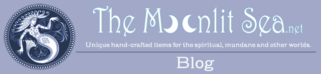 TheMoonlitSea.net  Blog