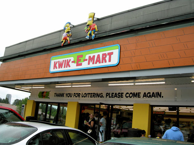 [kwik-e-mart1.jpg]