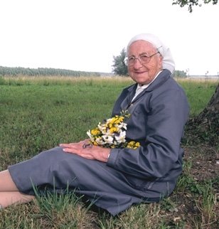 [7d8a14f2139nuelle.jpg]