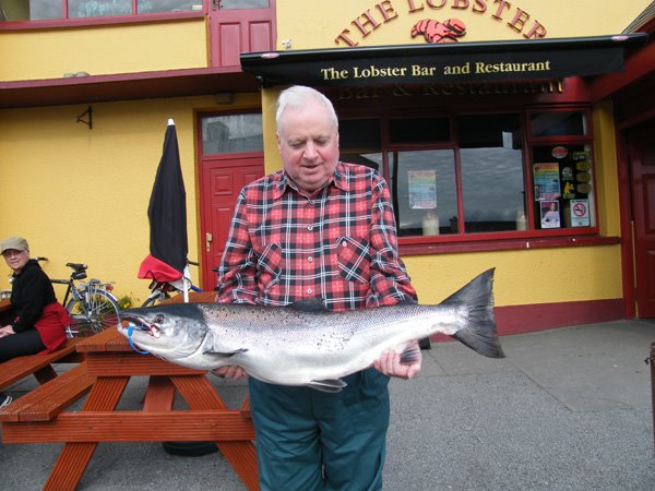 le 20lbs de Killarney photographie ici devant Lobster Bar à Waterville
