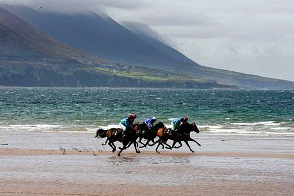 Glenbeigh Races, eppes, waat een muss gesinn hun, en Deel vun irescher Tradition