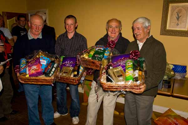 Meilleur resultat par equipe avec 1157 points: F. Cronin, Shane McDonald, Shay McDonald, G. O'Keefe