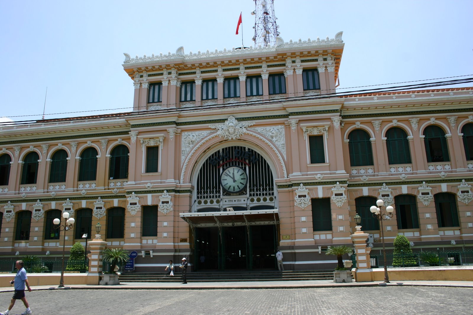 [IMG_9914.JPG]