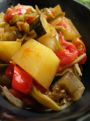 and fresh fish from Dardanelles you forget to ask for more Çanakkale Style Vegetable Stew (Şaraşura)