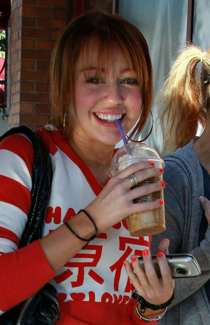 Miley Cyrus 2011 Hair Color. MILEY CYRUS HAIR 2011