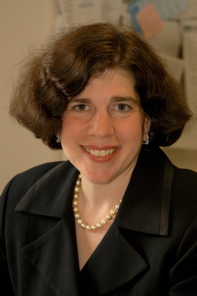 [rabbi-julie-schonfeld.jpg]