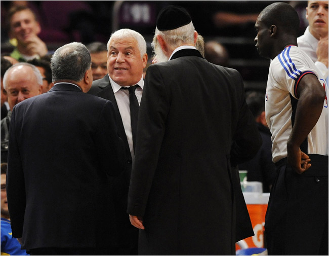[knicks650.jpg]