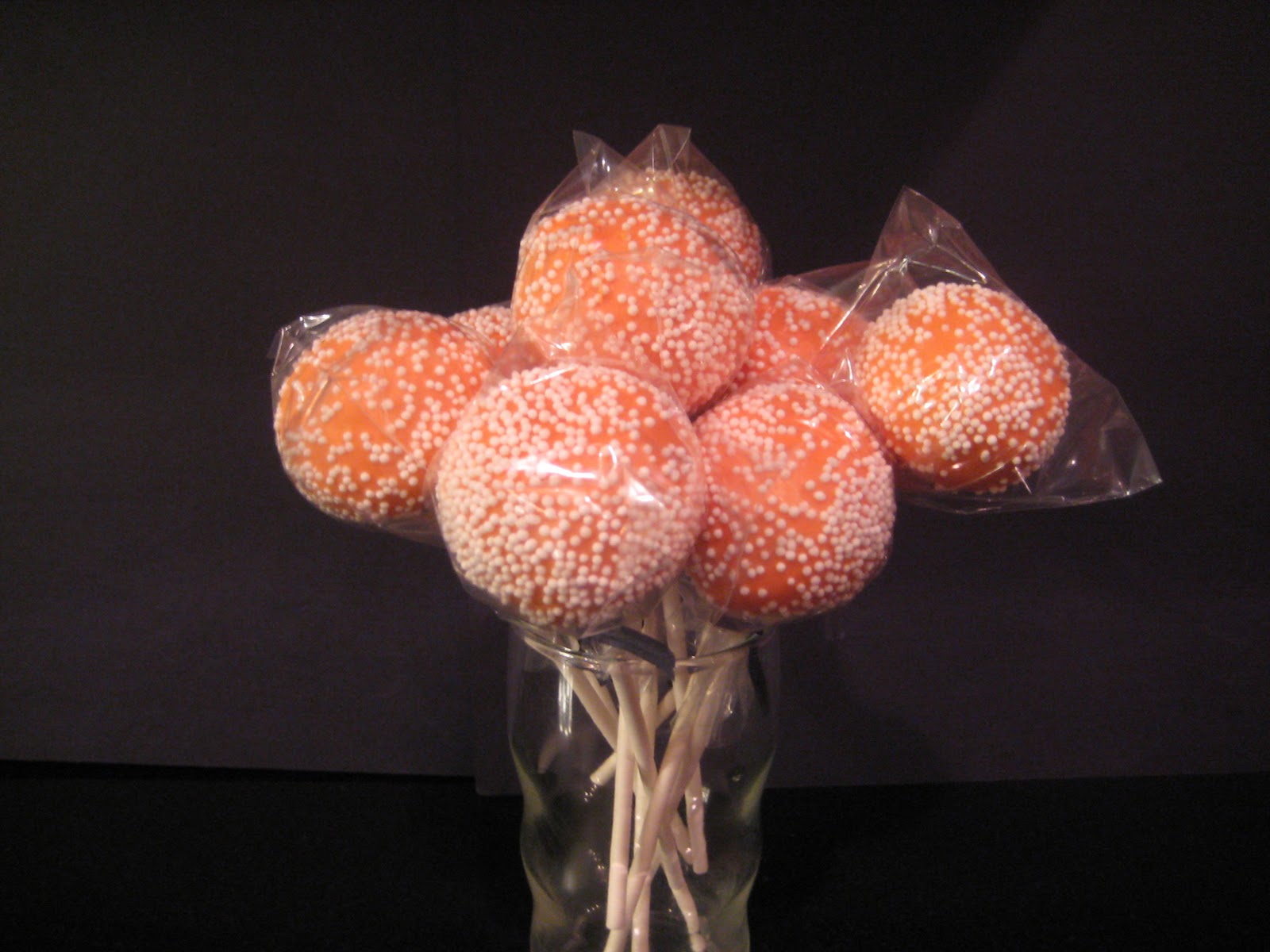 Thank Heaven for Little Swirls Orange Creamsicle Cake Pops