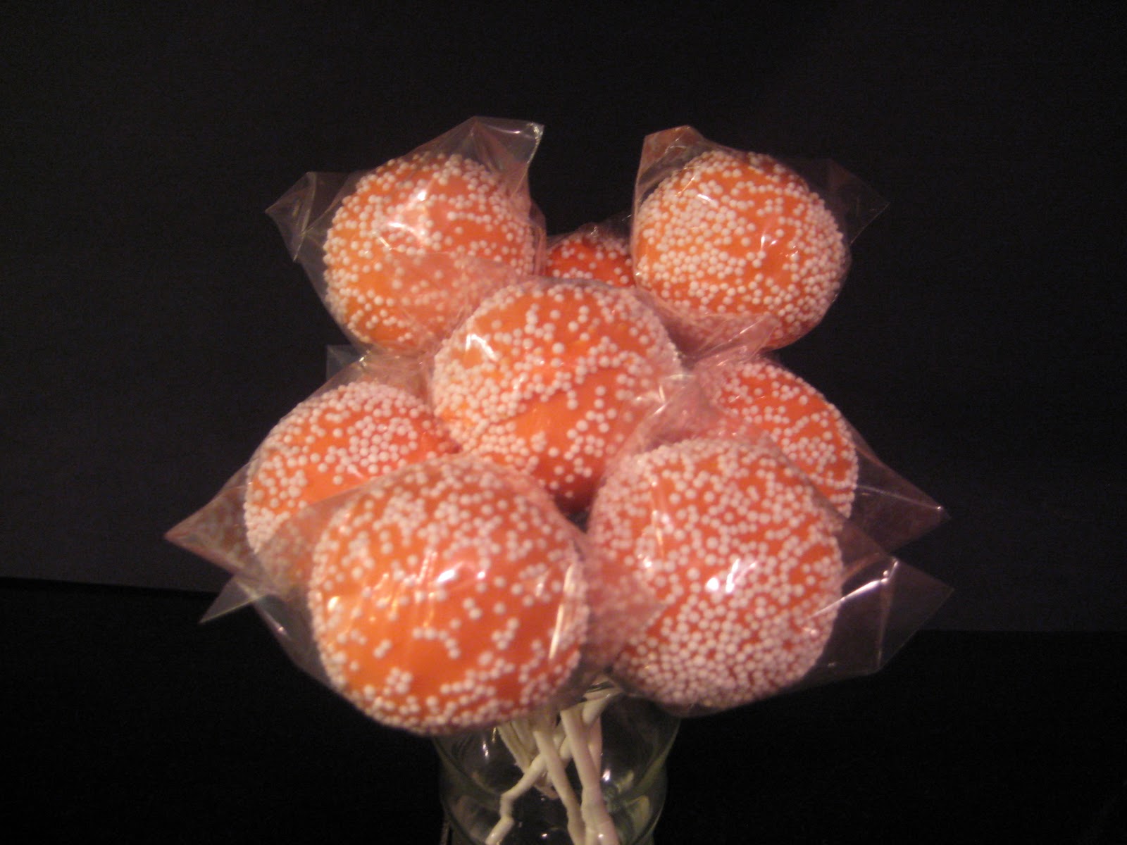 Thank Heaven for Little Swirls Orange Creamsicle Cake Pops